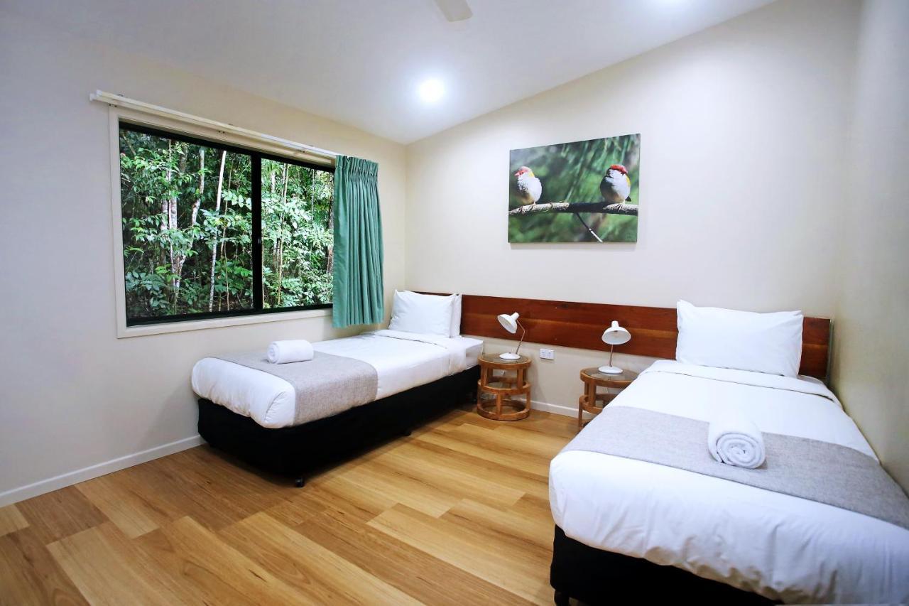 Chambers Wildlife Rainforest Lodges Lake Eacham Exterior foto